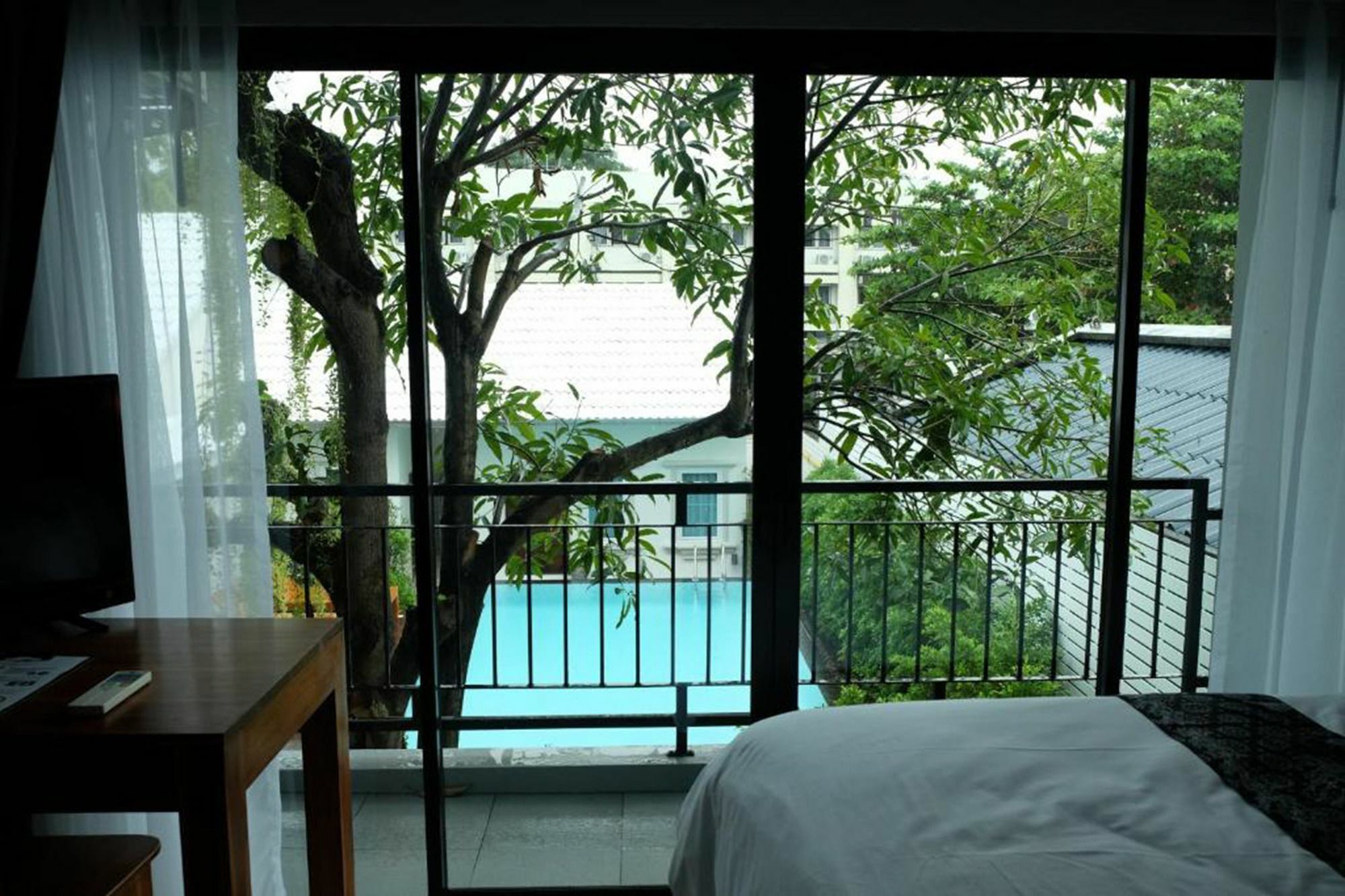 더 베사바나 푸켓  호텔 Phuket 외부 사진